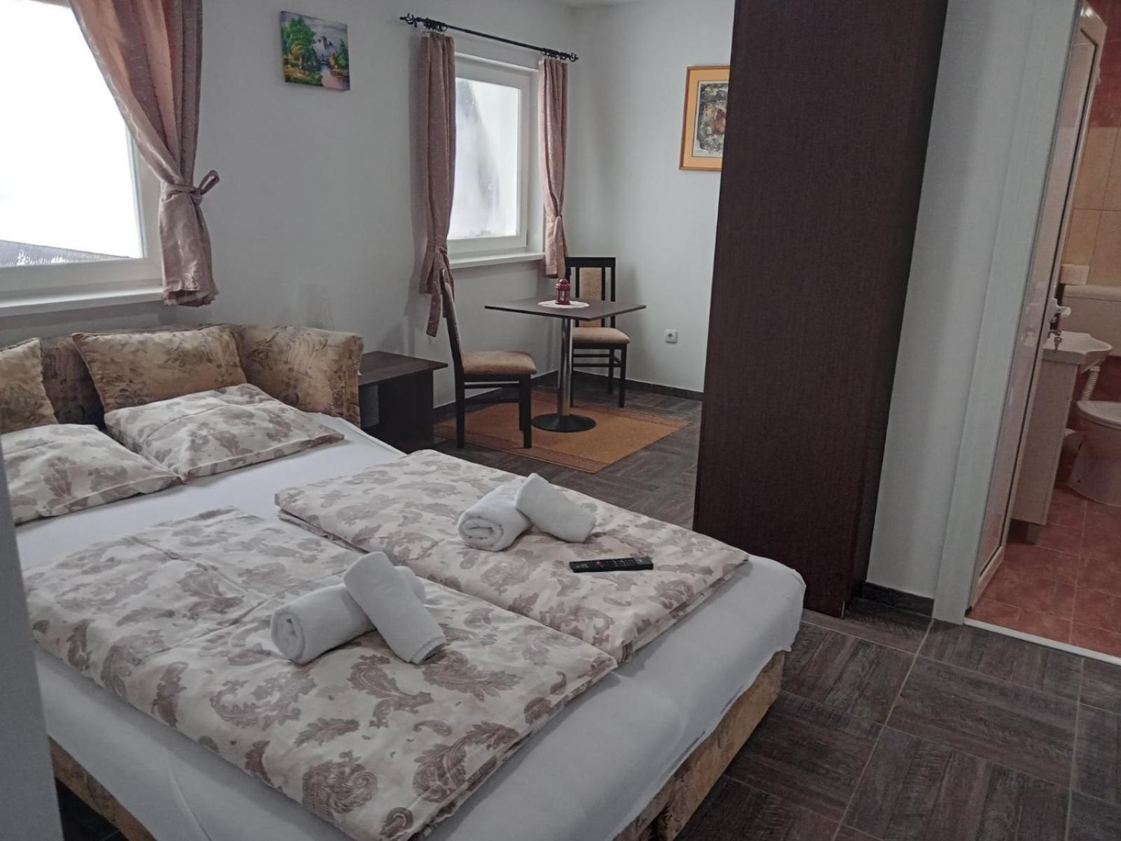 Vila Mozart - Apartments & Studios 科帕奥尼克 外观 照片